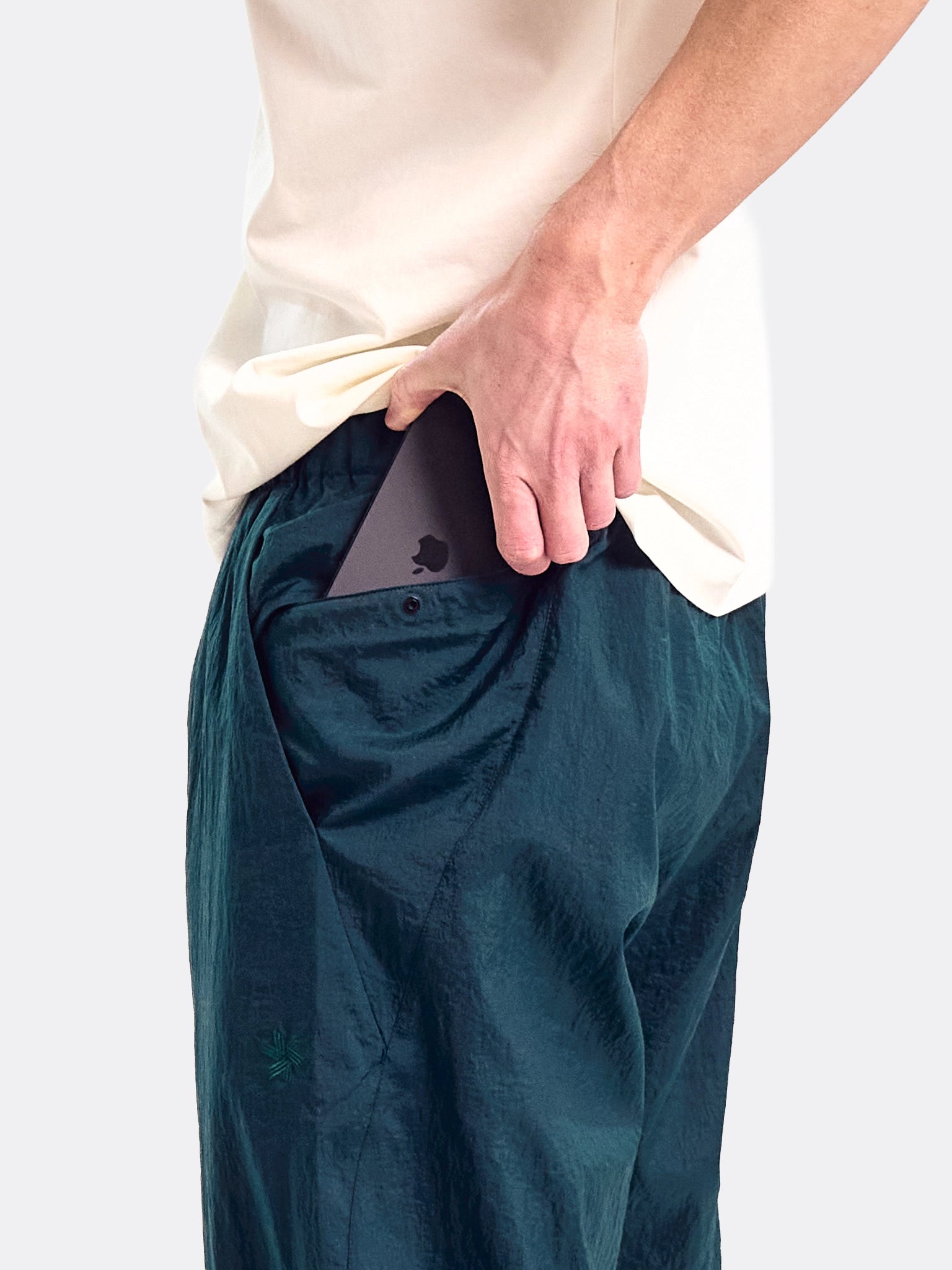Goldwin MT Gany Light Tapered Pants Kokiran Green