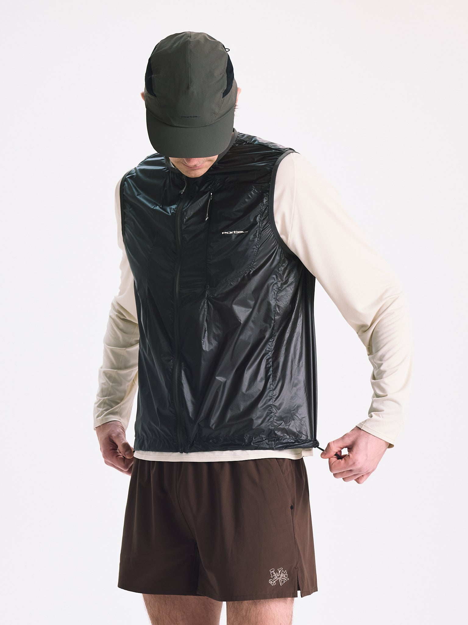 Portal Code Wind Vest Beluga