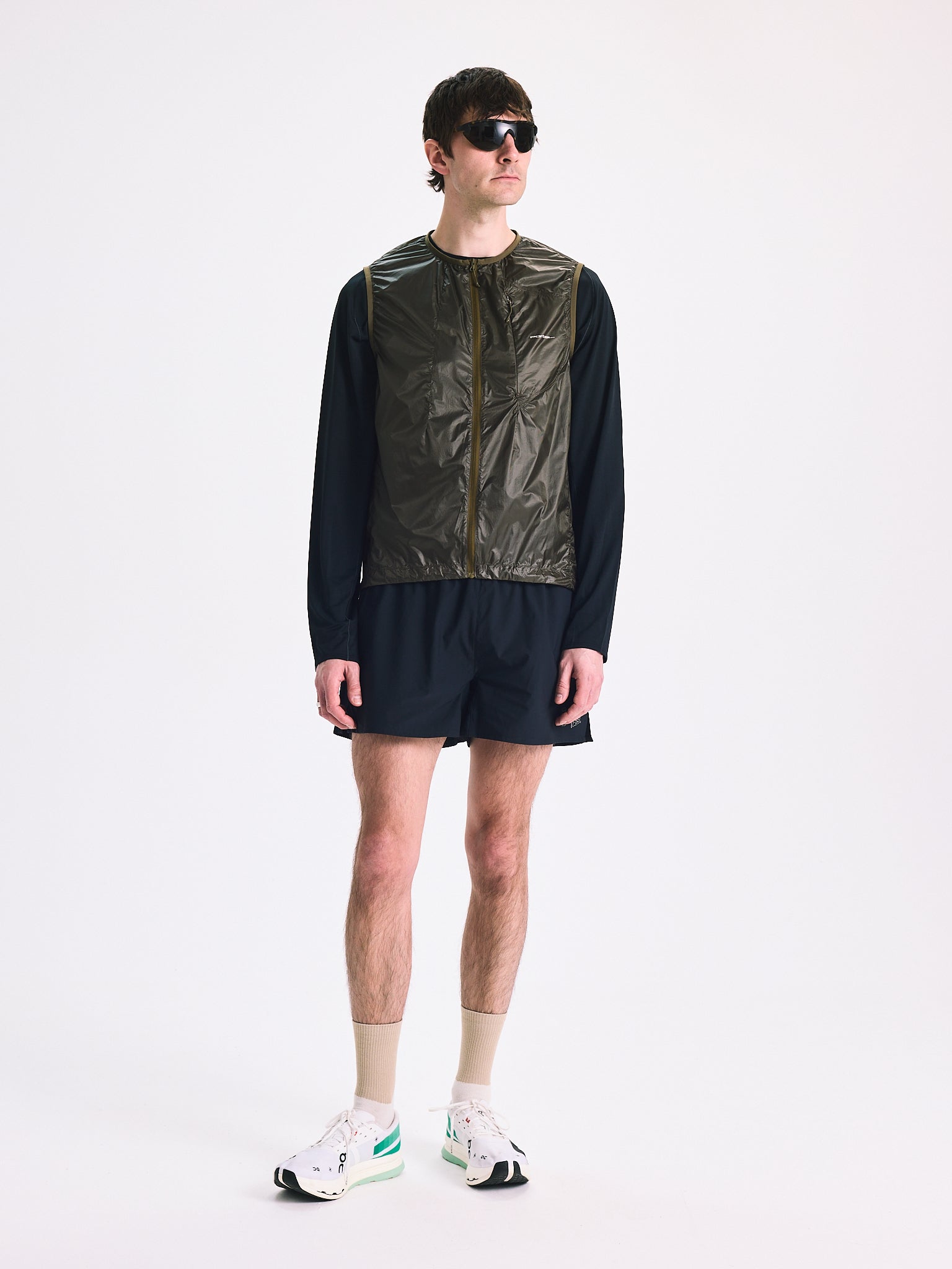 Portal Code Wind Vest Dark Olive